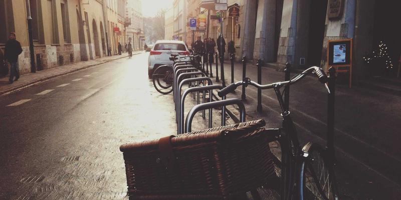 品牌策划入门：从驰名百到市场推广的完整路径解析